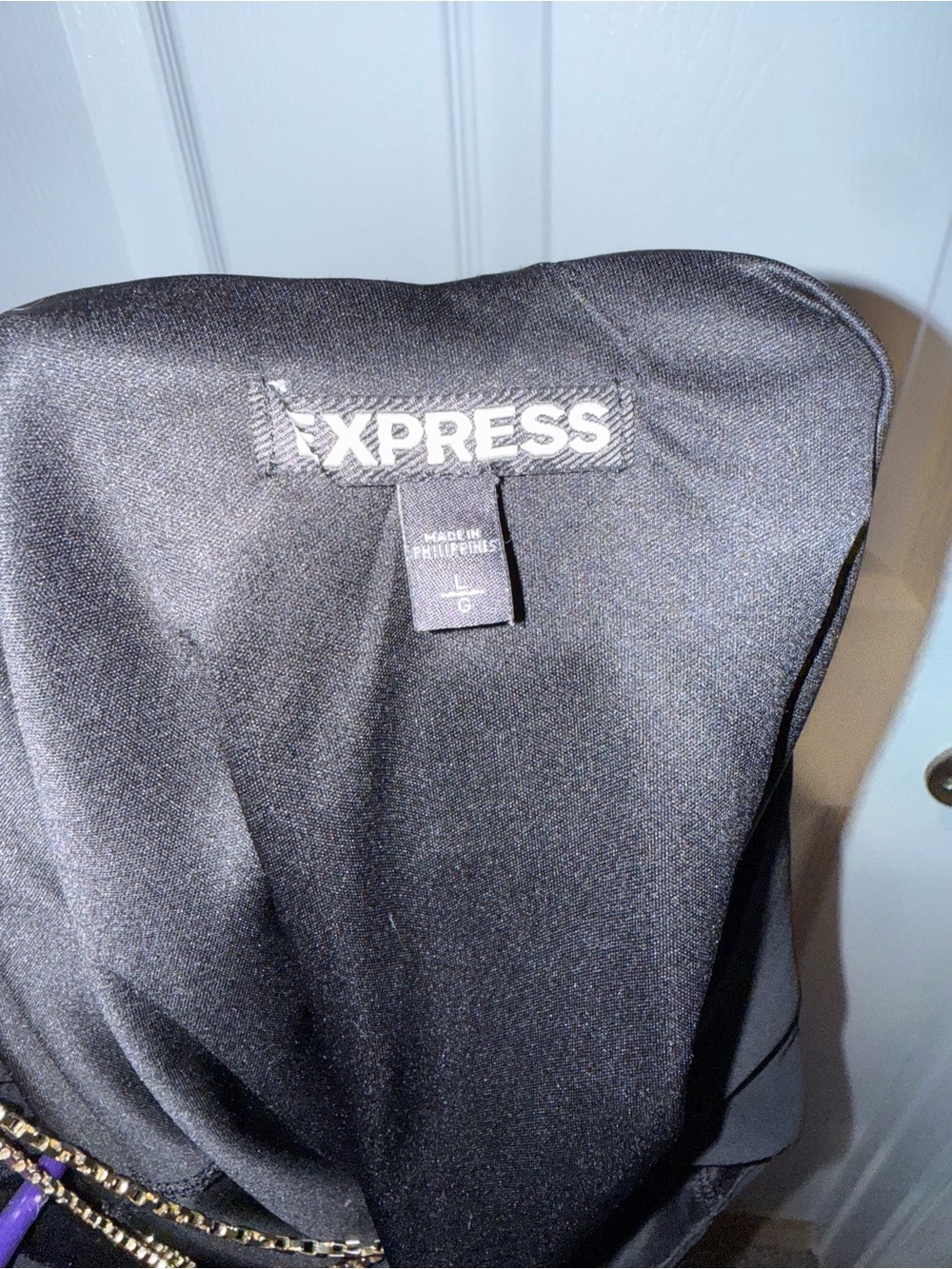 Express Black Chain-Back Sleeveless Women's Top - Picture 4 of 4